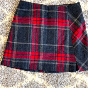 High waisted plaid skirt